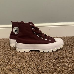 Converse Chuck Taylor All Star Lugged, Maroon, Women Size 6